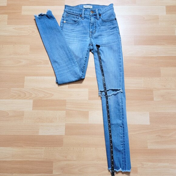 Madewell 9" High-Rise Skinny Jeans: Distressed-Hem Edition | Size: 23 - Picture 5 of 13
